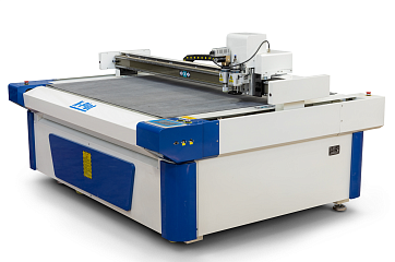 Планшетный режущий плоттер XP-1610F